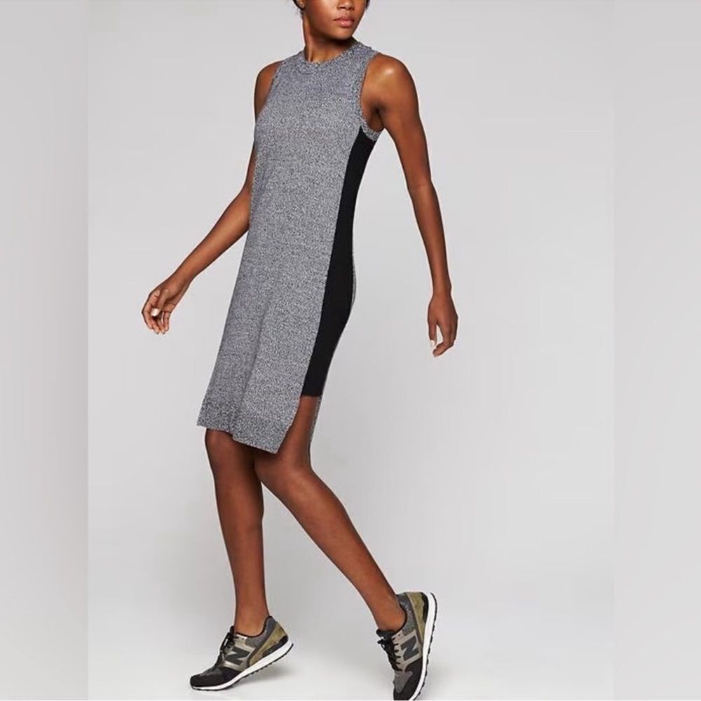 Athleta Women's Merino Wool Mini Dress Colorblock Grey & Black Size Small